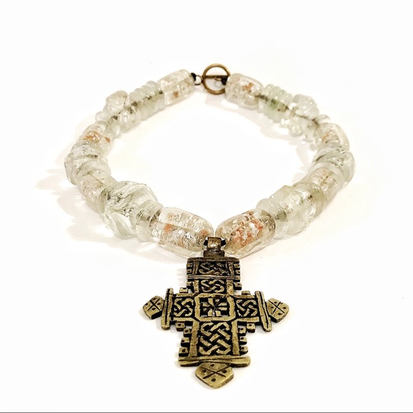 Large Glass Stone Cross Choker - Picture 4 of 8